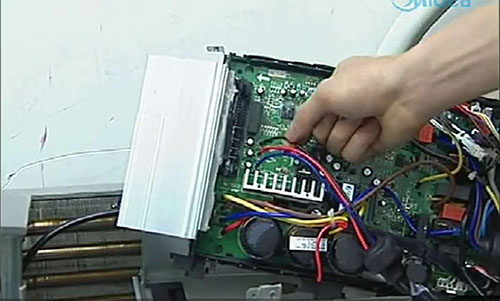 佳木斯美的空调电话是多少